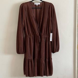 Emma & Michele Brown Long Sleeve Short Dress NWT
